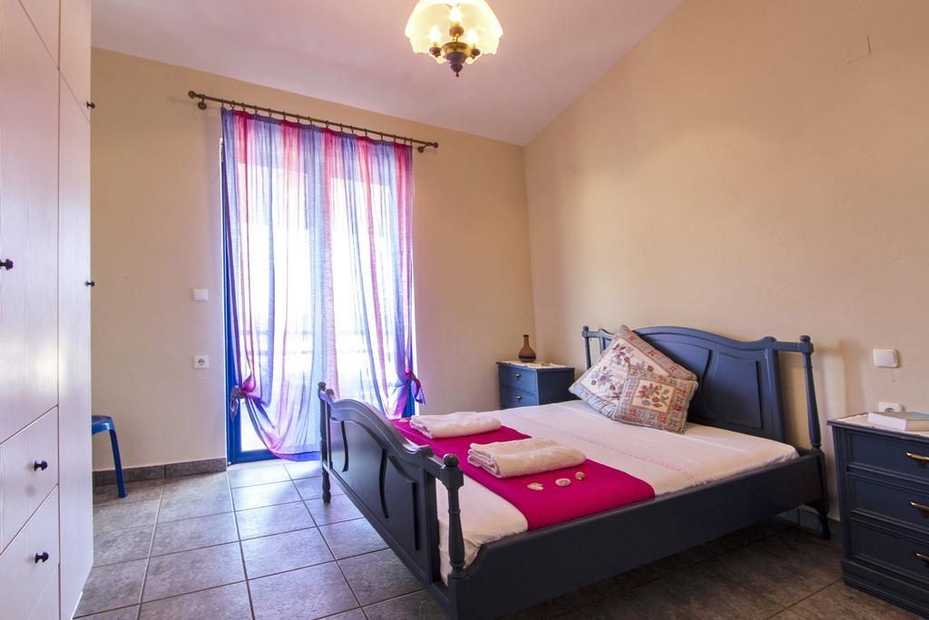 Mantilida Villa & Studio Kíssamos Eksteriør billede